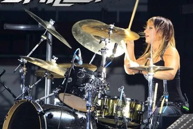 IMVU: Group: Skillet Jen Ledger(Drummer/Backup Vocals)