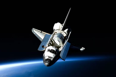 Space Shuttle Discovery Posing For A Great Wallpaper. : Space