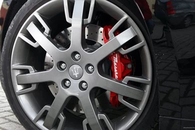 Download 1920x1080 Maserati GranTurismo S Rim Wallpapers