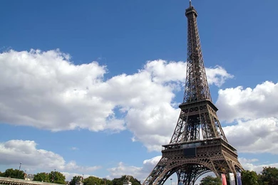 Download HD Paris Wallpapers For Desktop Backgrounds Free