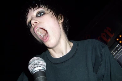 Crystal Castles   Alice Glass SOS 4.8 Murcia 30/04/2010