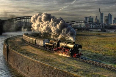 Cool Train Wallpapers