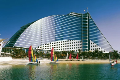 Dubai luxury yacht charter hd wallpapers 1920x1080.jpg