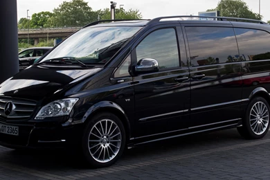 Mercedes viano 2014 14.jpg
