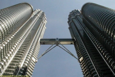 Petronas Towers Picture   Free Desktop Wallpapers Photo