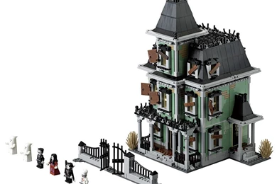 New LEGO Haunted House – Play Your Addams Family! [NEWS]