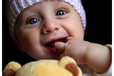 Cute Baby Smile HD Wallpapers Pics Download
