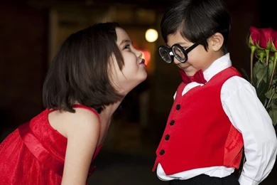 1024x768 Funny, Children, Kids, Kiss, Roses, Boy, Girl, Glasses ...