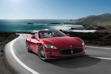Maserati GranTurismo Convertible Interior   Image