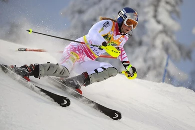 Lindsey Vonn Skiing Descent Stick Snow
