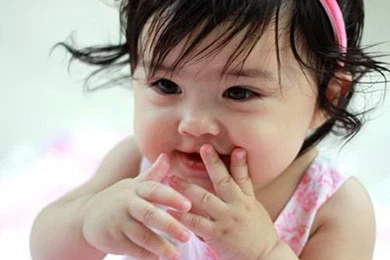 Cute Girl Babies Wallpapers Very Cute With Quotes (8 ...