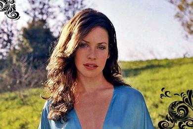 Evangeline lilly photos best hd background wallpapers of evangeline lilly.jpg