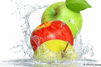 Red And Green Apple HD Wallpaper.jpg