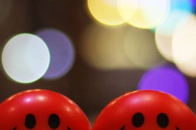 Happy iPhone 5s Wallpapers