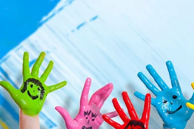 Happy iPad Wallpapers