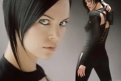 Charlize theron the awesomely athletic a 635744036088939599 13990.jpg