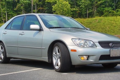 Lexus IS300 Image