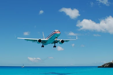 Airplane Landing iPad 3,4 & Air Wallpapers