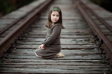 Cute Girls Wallpapers WI25