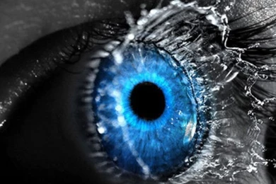 3D blue eyeball splash.jpg