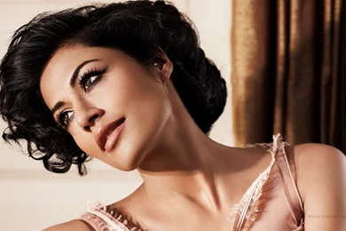 Jacqueline Fernandez Bollywood Wallpapers