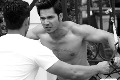 Varun Dhawan Actor Wallpapers Page No. 6   Glamsham