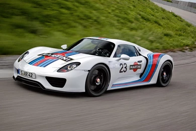 Porsche 918 Spyder 18 Free Wallpapers   Hivewallpaper.com