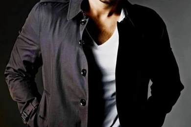 Download Arjun Kapoor Bollywood Hunk Wallpapers HD FREE Uploaded By ...