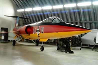 F 104G Starfighter Walk Around Page 1