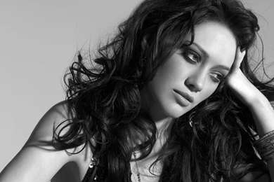 Black & White Hilary Duff Wallpapers