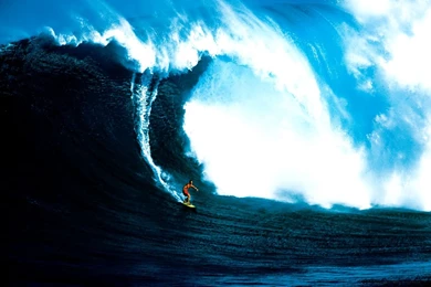 Big Wave Surfing Wallpapers