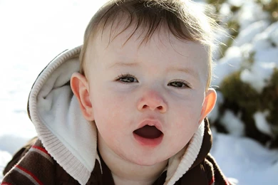 Cute Baby Girl Wallpapers