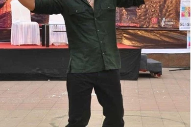 Dashing photos of john abraham from shootout at wadala 1953.jpeg