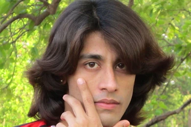 Wallpaper Backgrounds: Select Popular Men Wallpaper Backgrounds