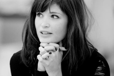 Gemma Arterton Mobile Wallpapers