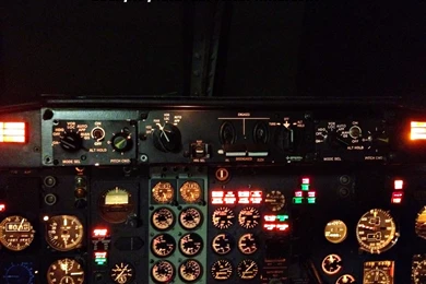 Airplane Pictures: Cockpit Photos, Airplane Models & Airlines