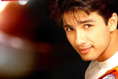 Watch Online Free Movies: Shahid Kapoor Full Size Wallpapers