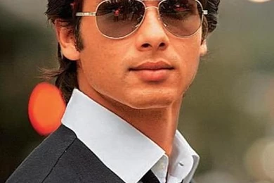 Download Free HD Wallpapers Of Shahid Kapoor