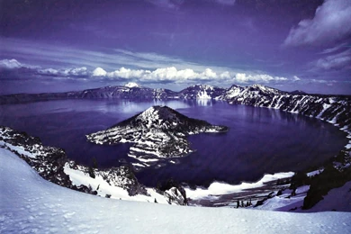 CRATER LAKE NATIONAL PARK 1 WALLPAPER   (