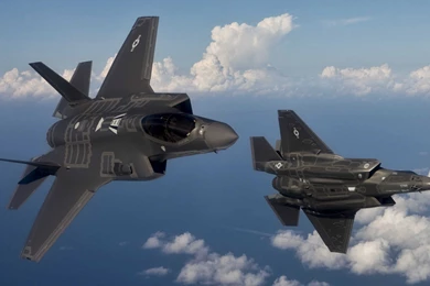 Two lockheed martin f 35 lightning ii 5120x3200.jpg