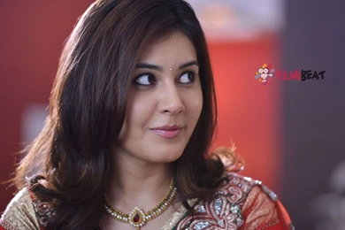 Rashi Khanna HQ Wallpapers