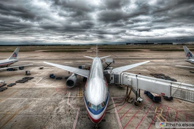 Amazing Plane Wallpaper HD.jpg