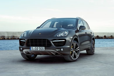 Porsche Cayenne Turbo Interior Image
