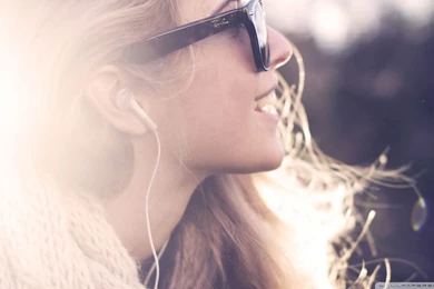 Feeling_good_2 wallpaper 2048x1152.jpg