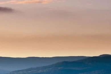 Hill Tops In Distance iPhone 5s Wallpapers Download