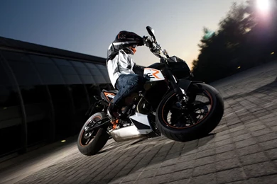 KTM 1290 Super Duke Wallpapers