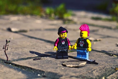 Emo Girl + Punk Boy = Forever Subcultures [WALLPAPER]