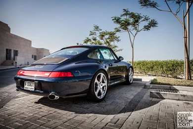 Driveway Heroes. Porsche 993 Carrera 4 S Crankandpiston.com