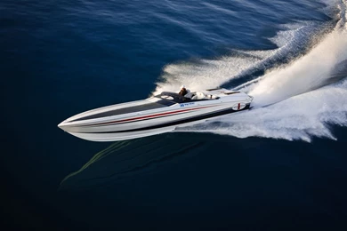 Offshore Speed Boat 39' TOP GUN UNLIMITED Cigarette Videos