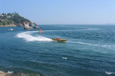 Powerboat Racing And Thundercat Racing 2005 In Torbay. Free ...